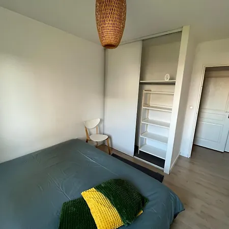 Bright And Spacious 2 Bedroom With Balcony Lägenhet Wasquehal